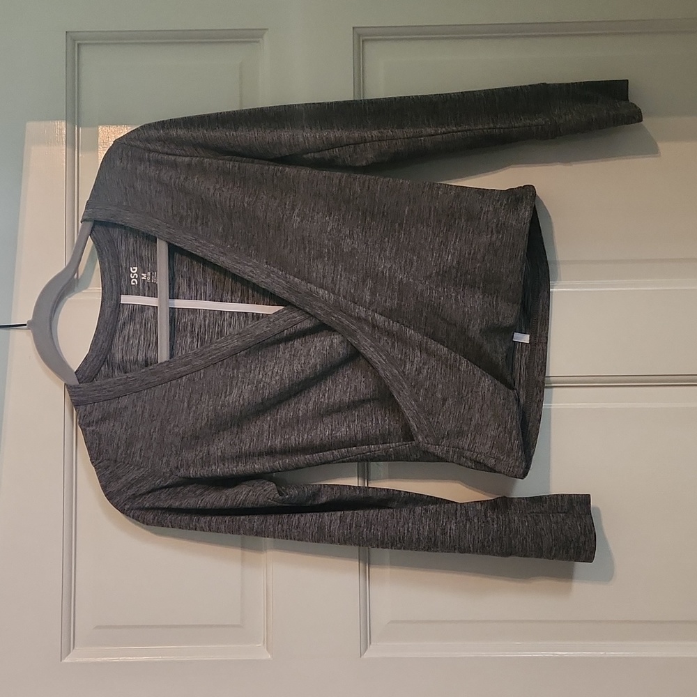 DSG girls athletic shirt size M 10/12